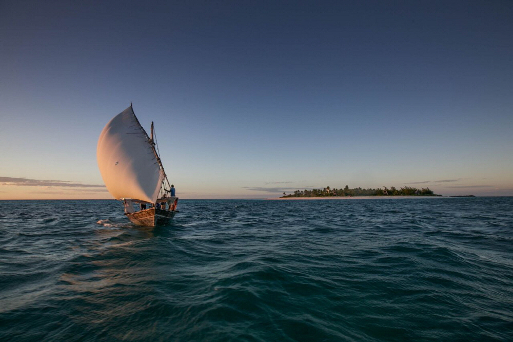 Dhow vor der Insel Laba Laba Fanjove Island Tansania 