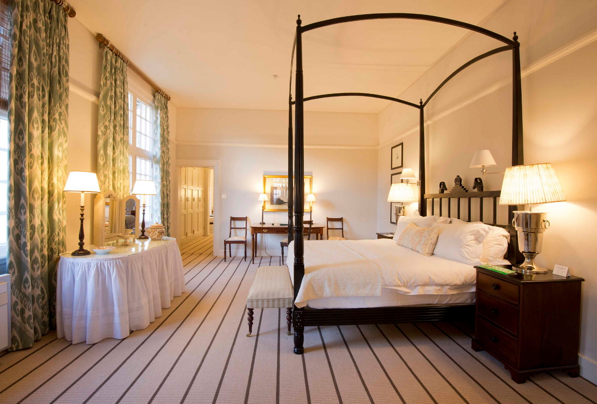 Victoria Falls Hotel 